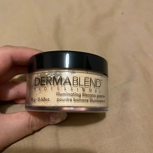 Dermablend Illuminating Banana Powder